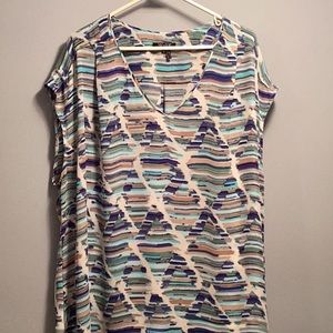 Nic and Zoe V-neck Blouse